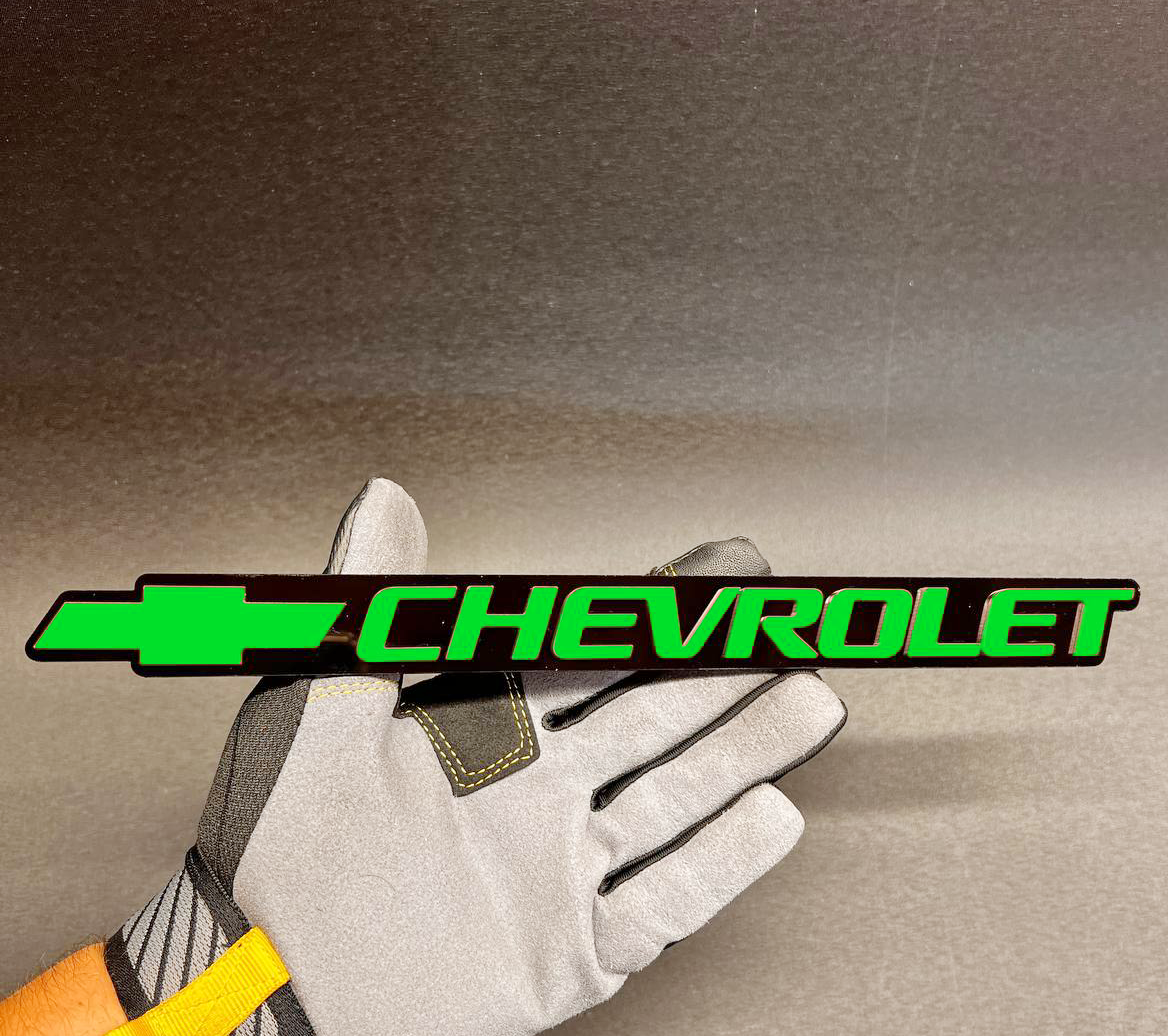 Premium Chevy Bowtie tailgate logo replacement for 1999-2006 Chevrolet trucks.
