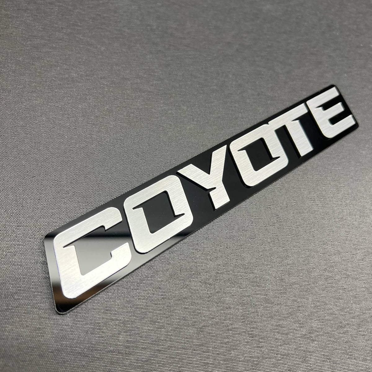 COYOTE RACING text car badge custom automotive emblem
