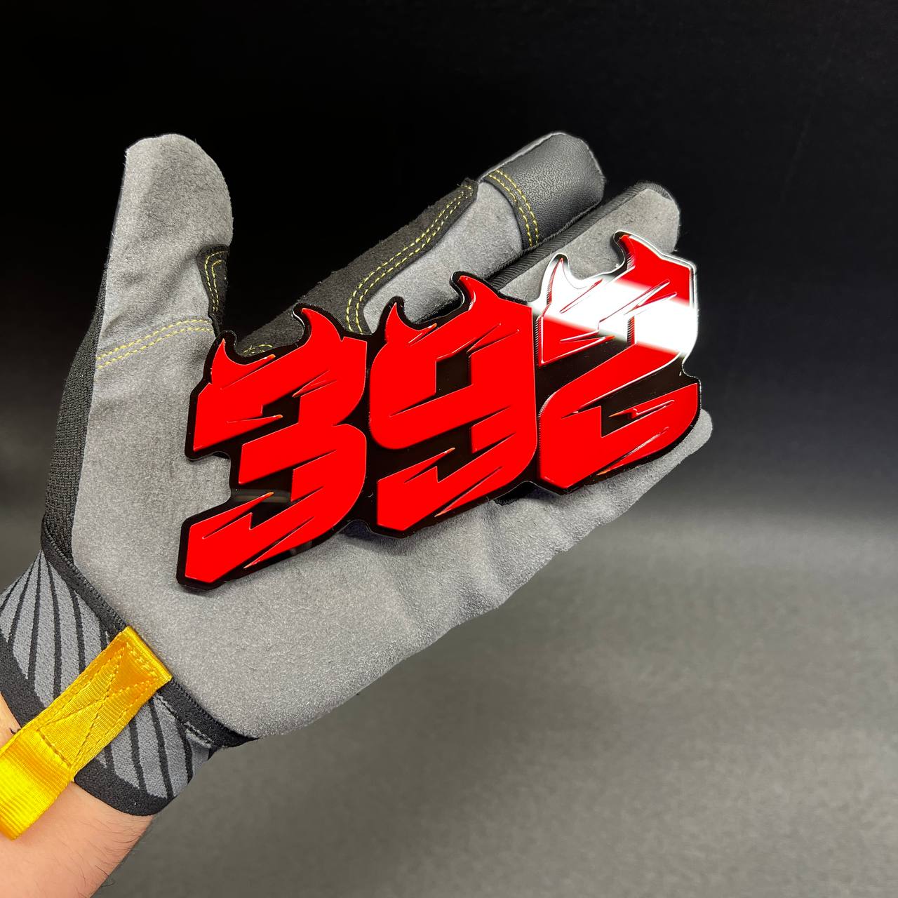 392 badge on Jeep Wrangler emblem