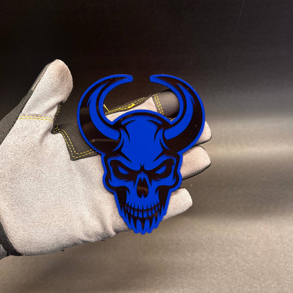 Custom horned skull fender badge for automotive enthusiasts