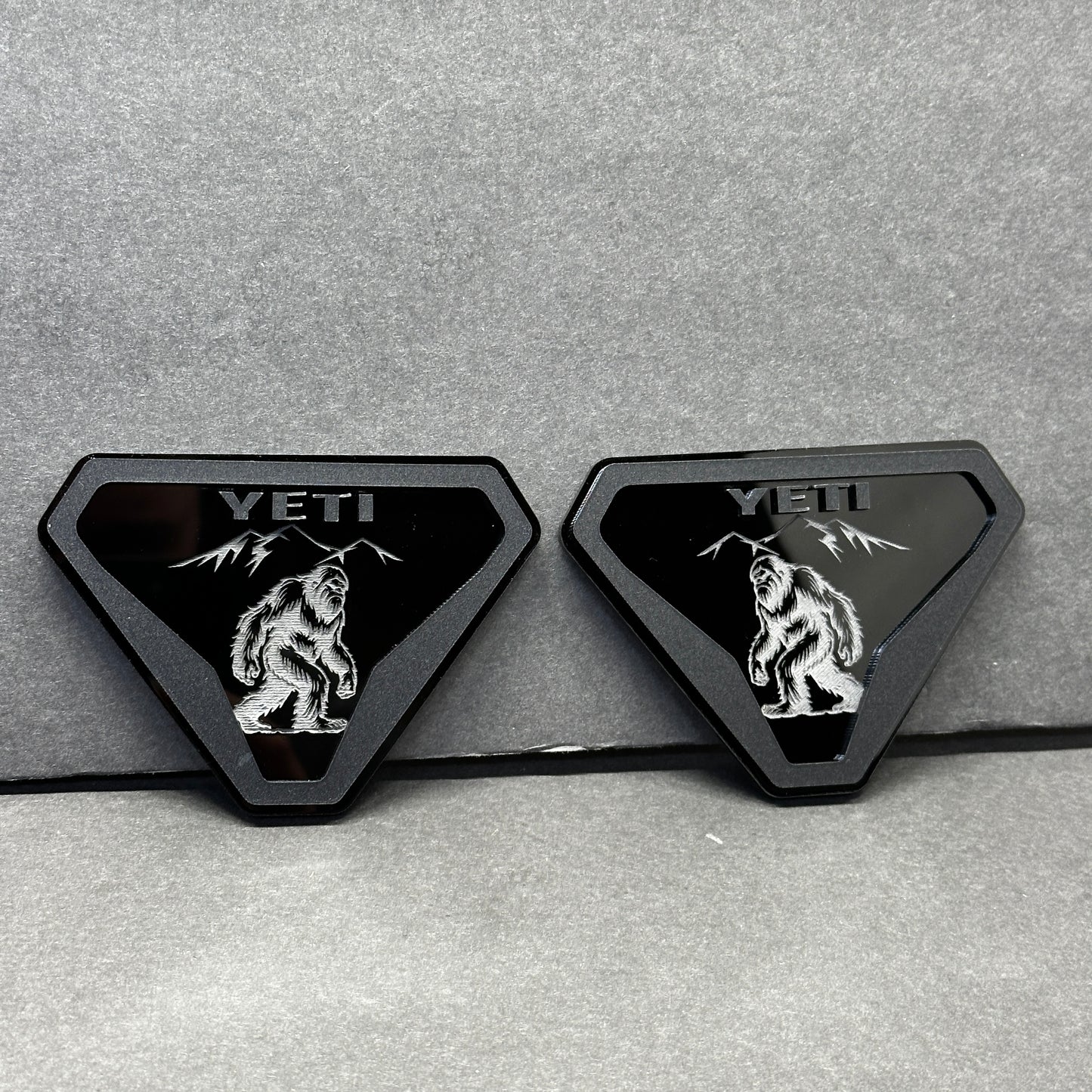 Weather-resistant Yeti exterior car decal badge for off-road vehicles