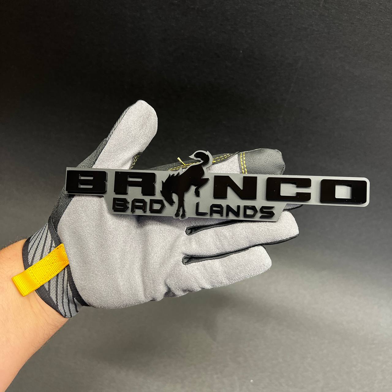 BRONCO BADLANDS 4x4 off road SUV badge for fender or tailgate