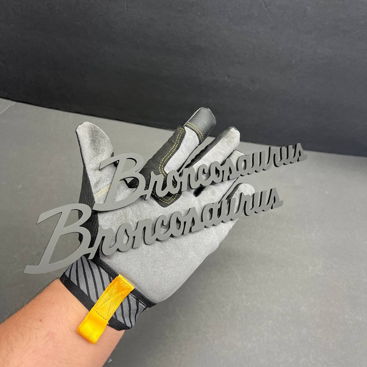 Broncosaurus fender emblem badge for off-road style vehicle decor