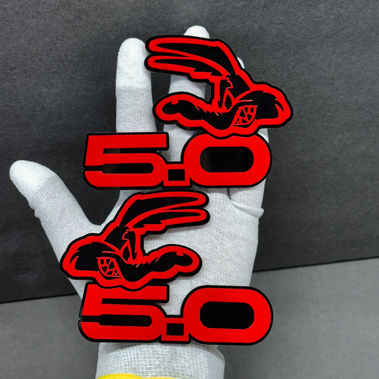 Coyote 5.0 car emblem badge – red acrylic top layer with black base