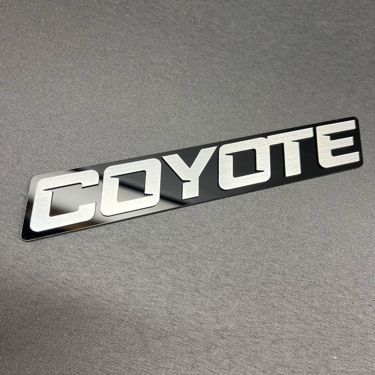 COYOTE RACING text car badge custom automotive emblem