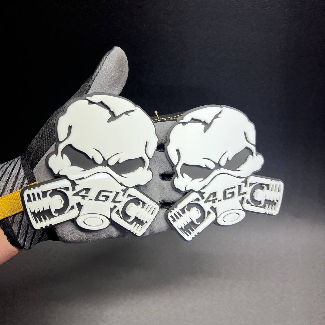 Aggressive skull 4.6L turbo engine car emblem for fender, trunk or exterior decoration