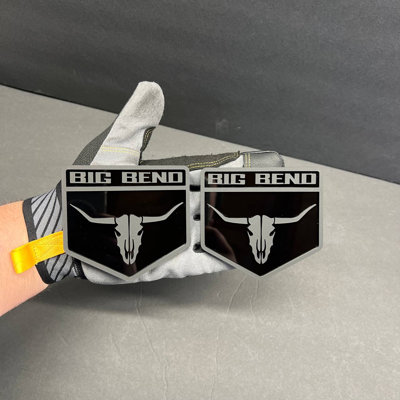 Big Bend Car Badge Fender Emblem with western longhorn skull design in black and silver.