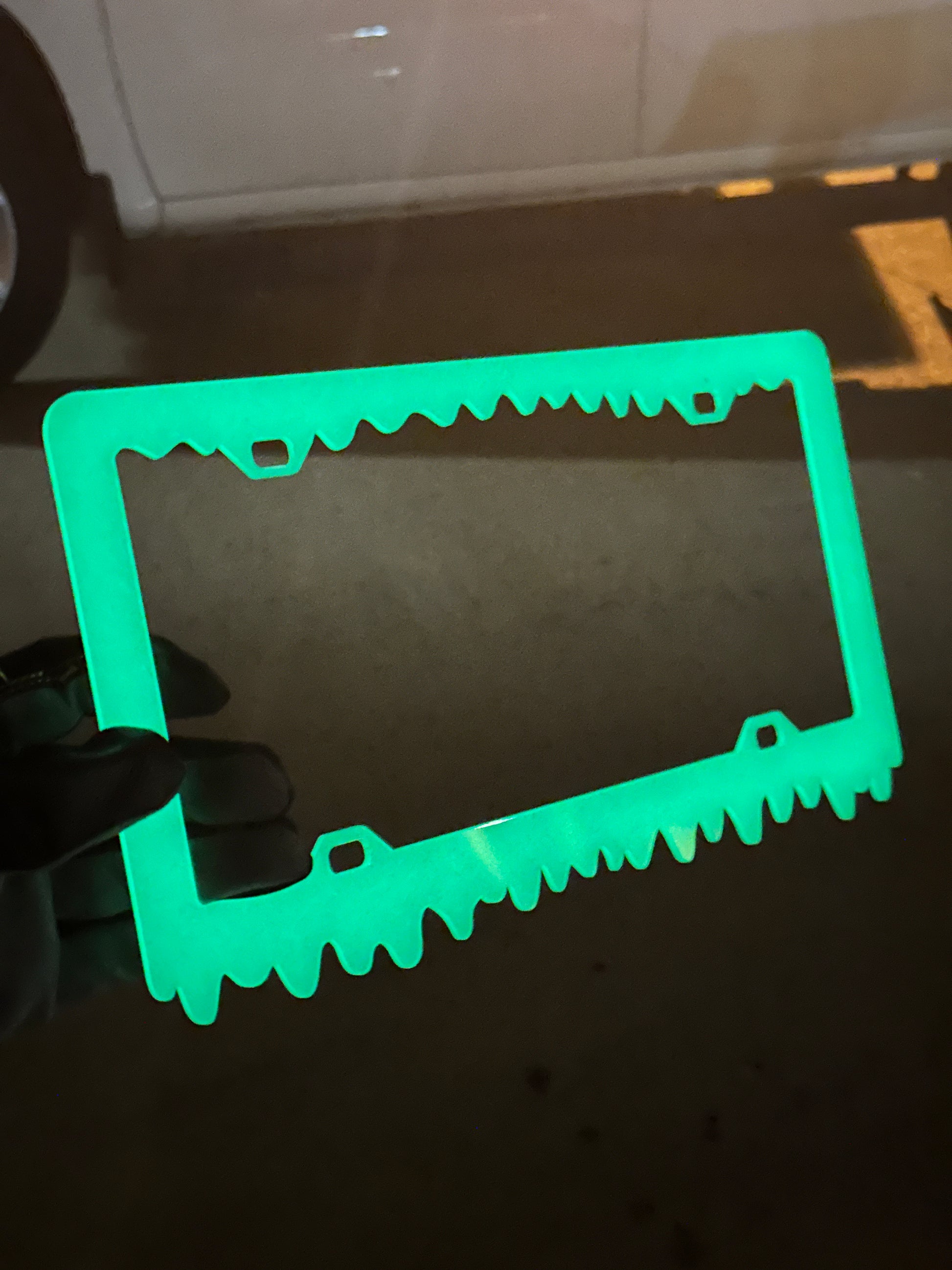 Universal glow in the dark license plate frame car accessory