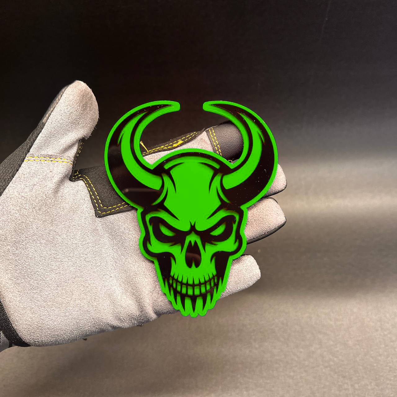 Aggressive demon skull tailgate badge for trucks and SUVs