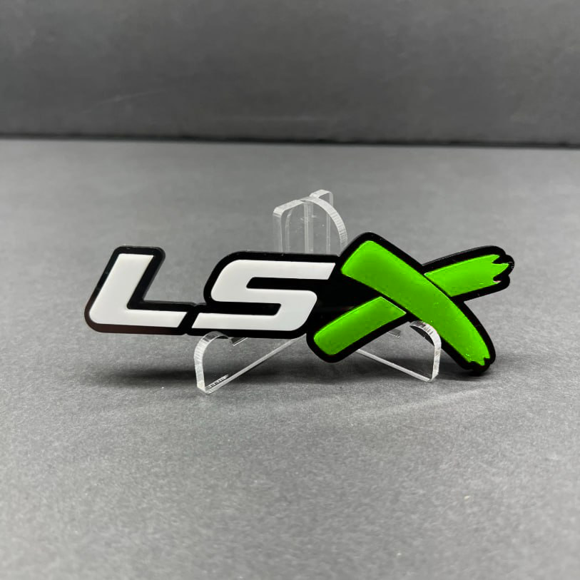 3D LSX performance badge detail