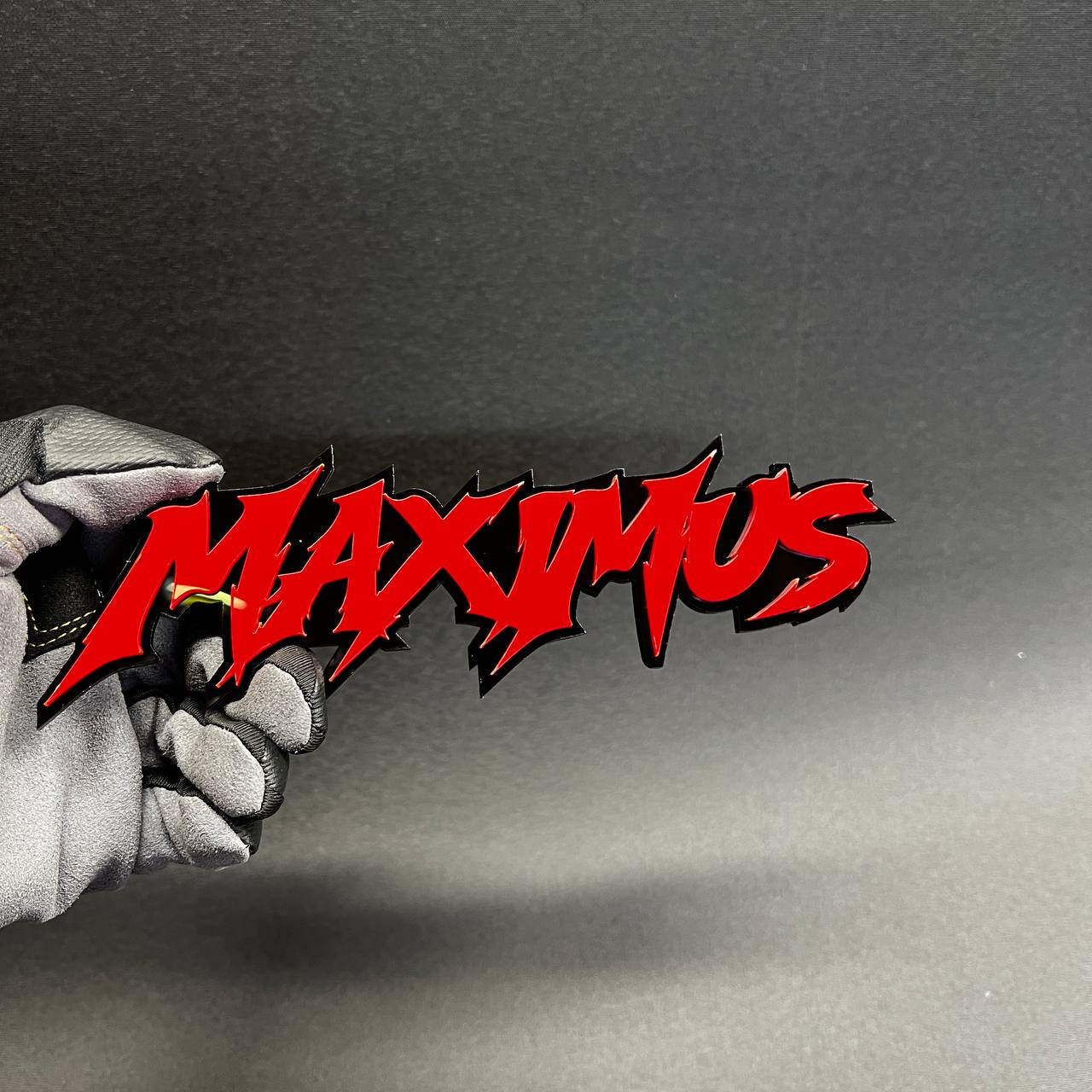 MAXIMUS Car Badge Fender Emblem in red and black for custom vehicle exterior styling