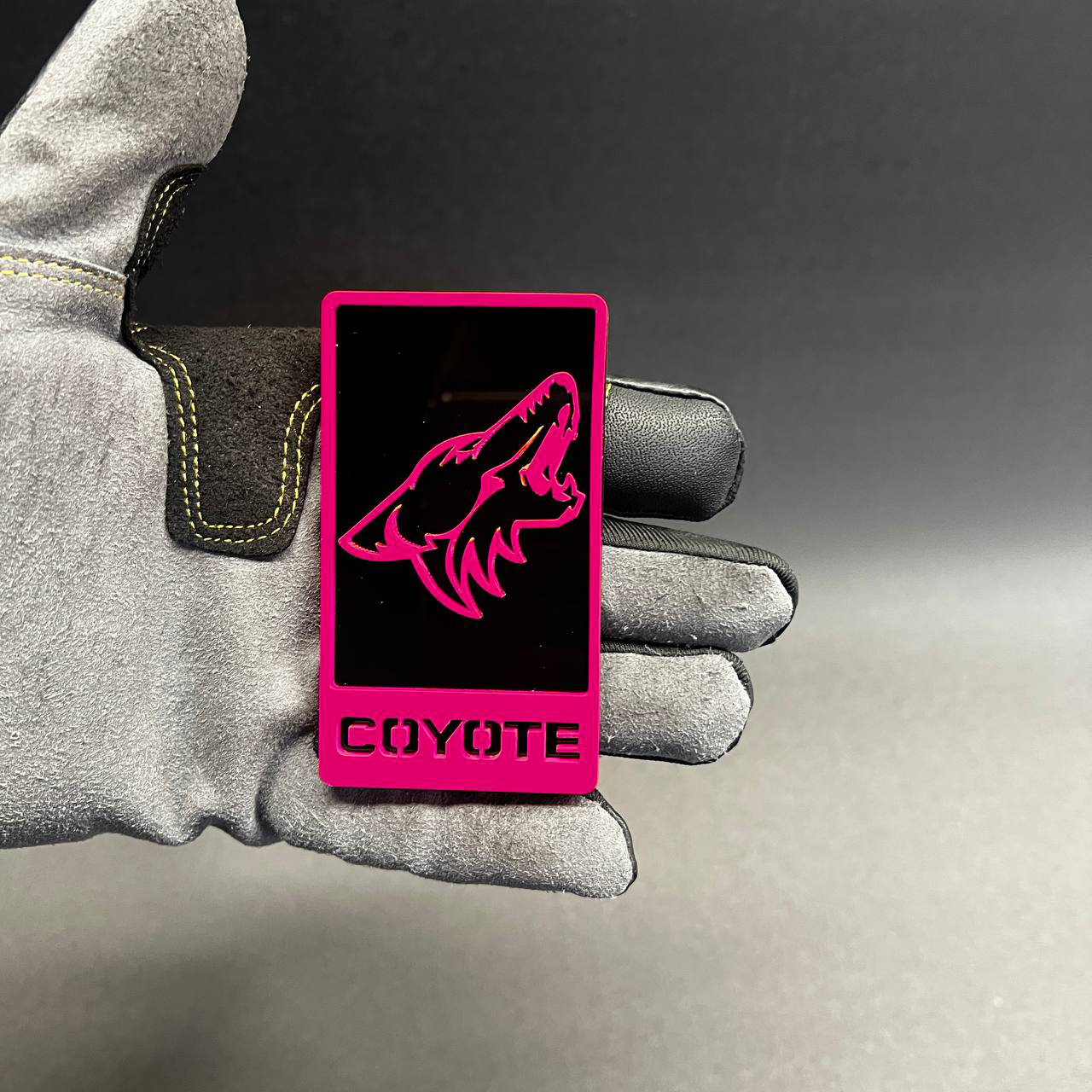 Aggressive coyote fender emblem for Silverado 1500 truck custom badge