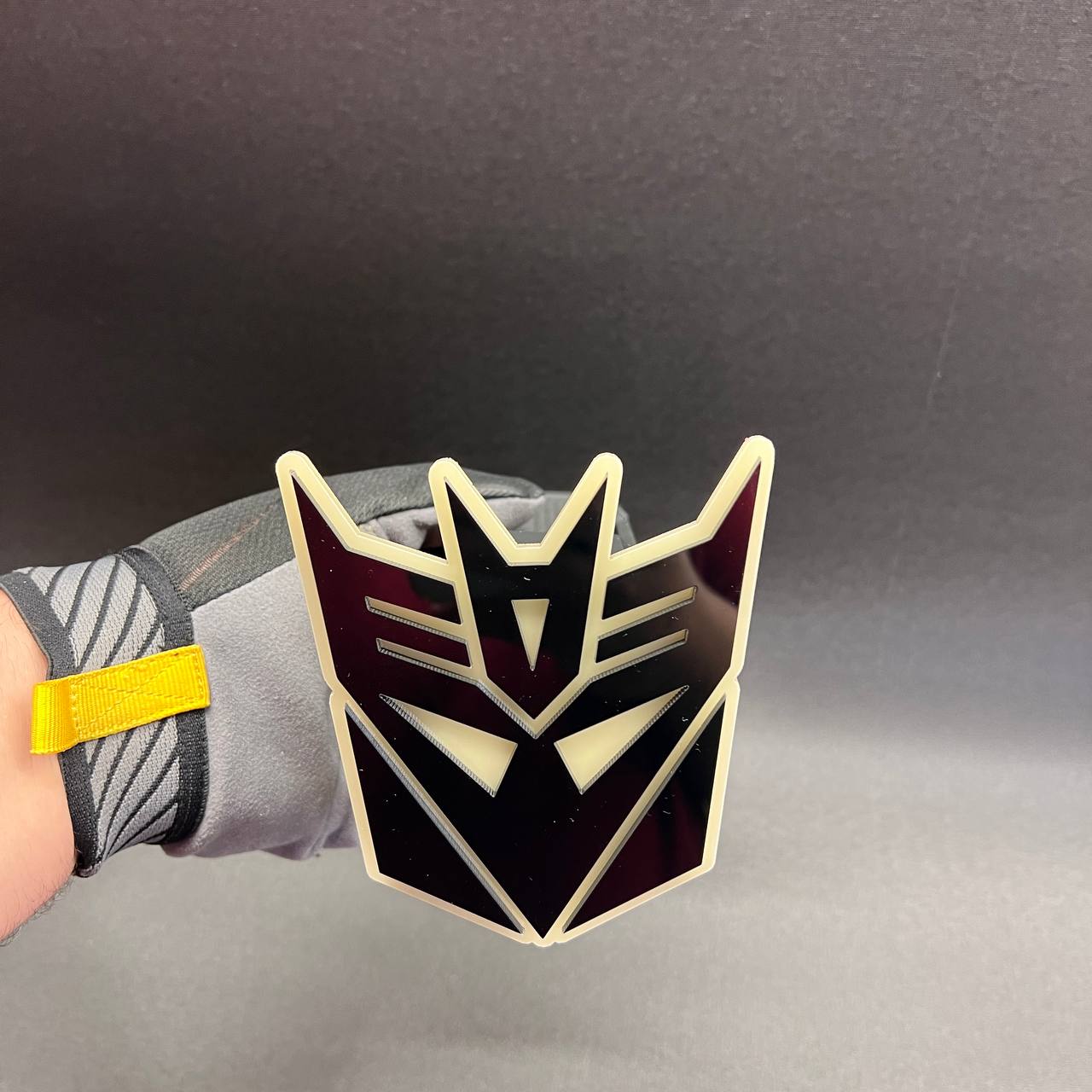 DECEPTICON Hitch Cover - Transformer Hitch Receiver Car Badge Exterior Tailgate Emblem