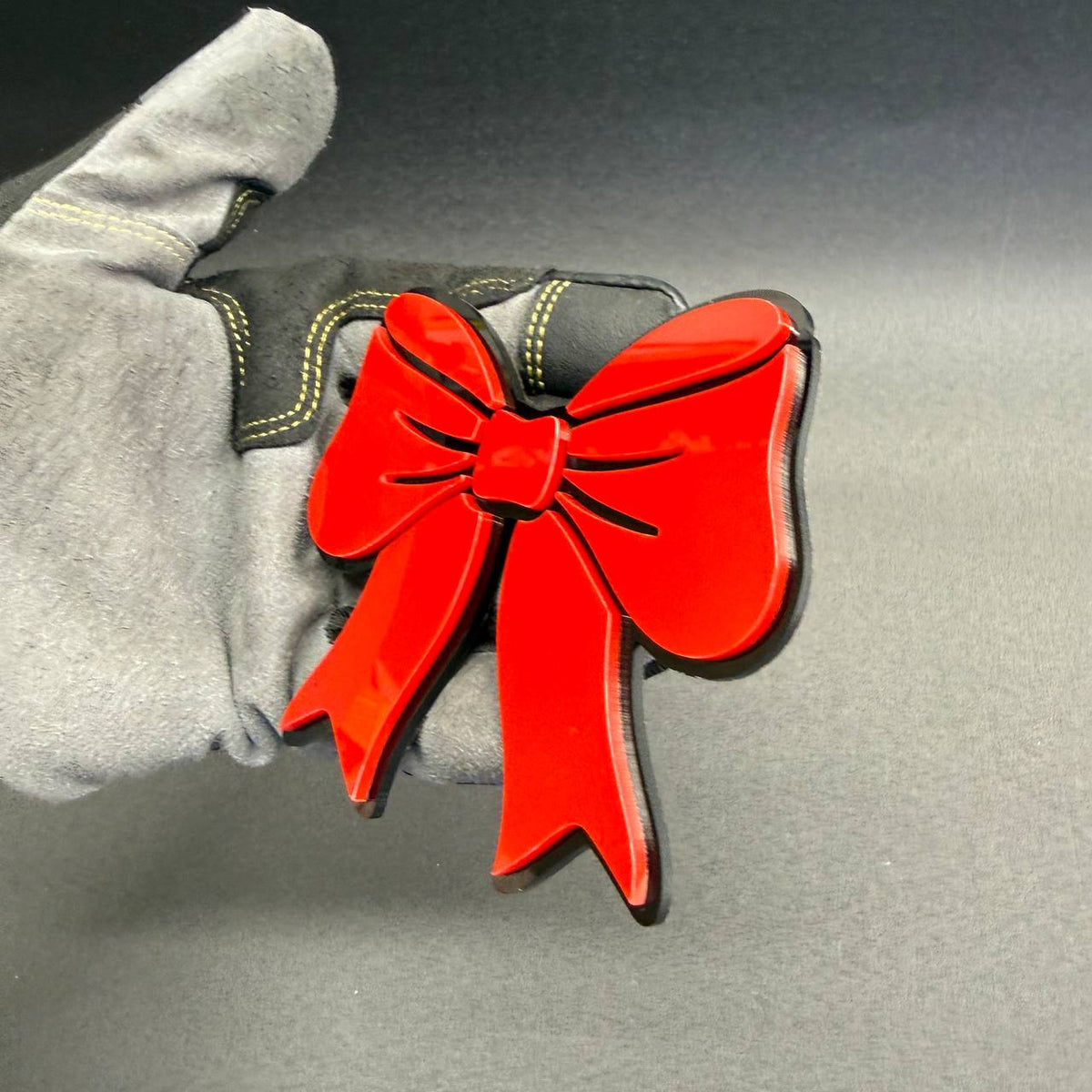 Girly pink bow car badge with black backing for Hyundai Elantra and Sonata