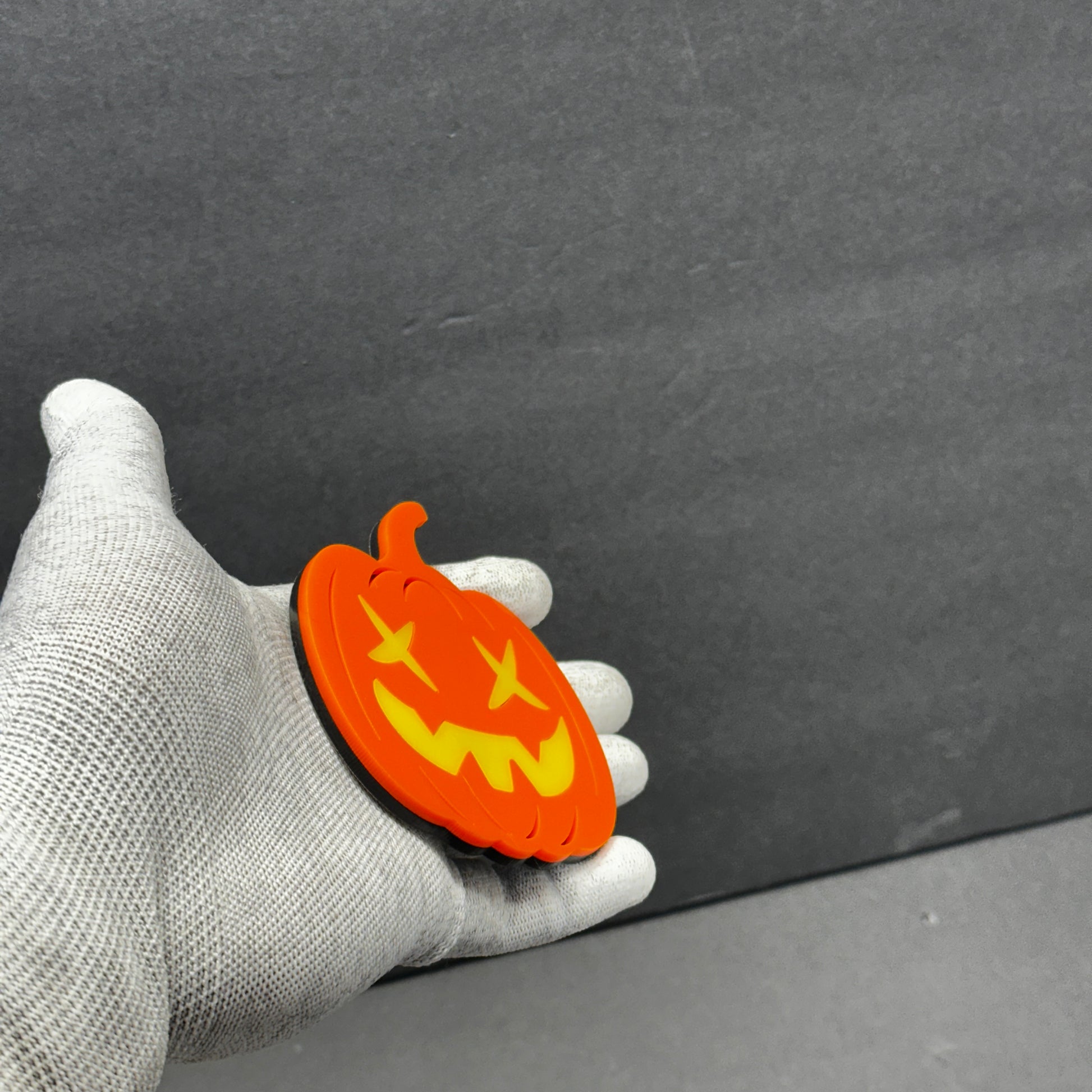 Decorative pumpkin tailgate emblem for car truck Jeep or SUV