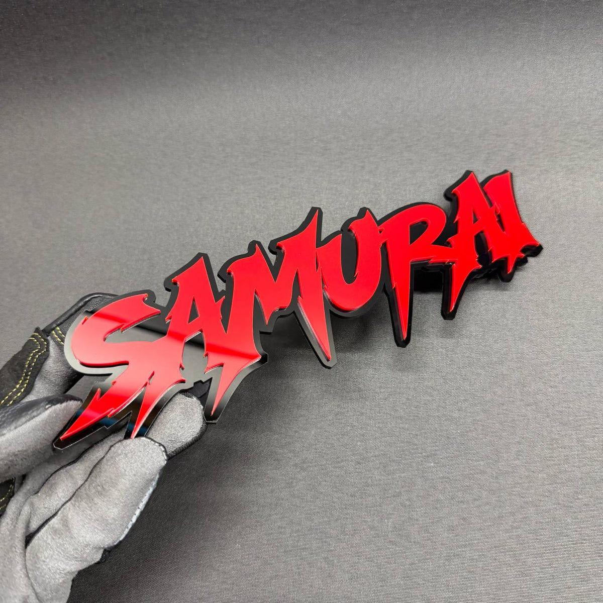 Custom SAMURAI text car badge red and black auto emblem for BMW, Audi, Volkswagen, Mercedes-Benz and Lexus