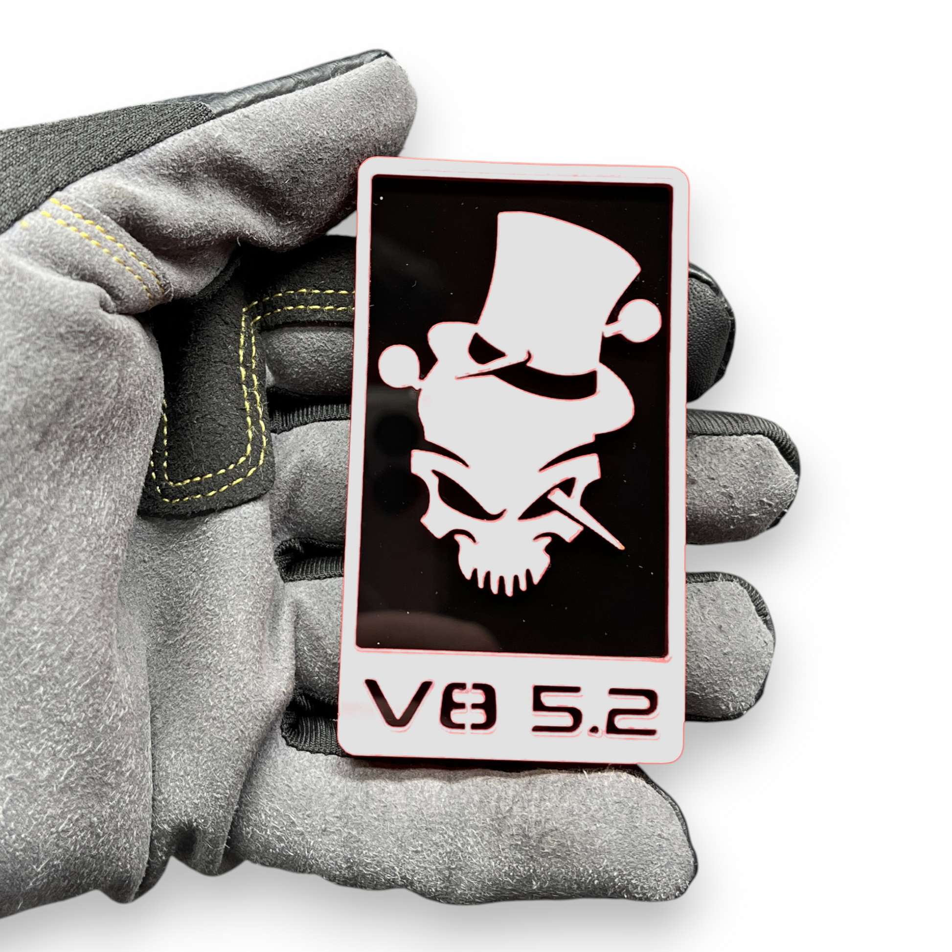 Skull V8 emblem offroad truck tailgate badge aggressive design