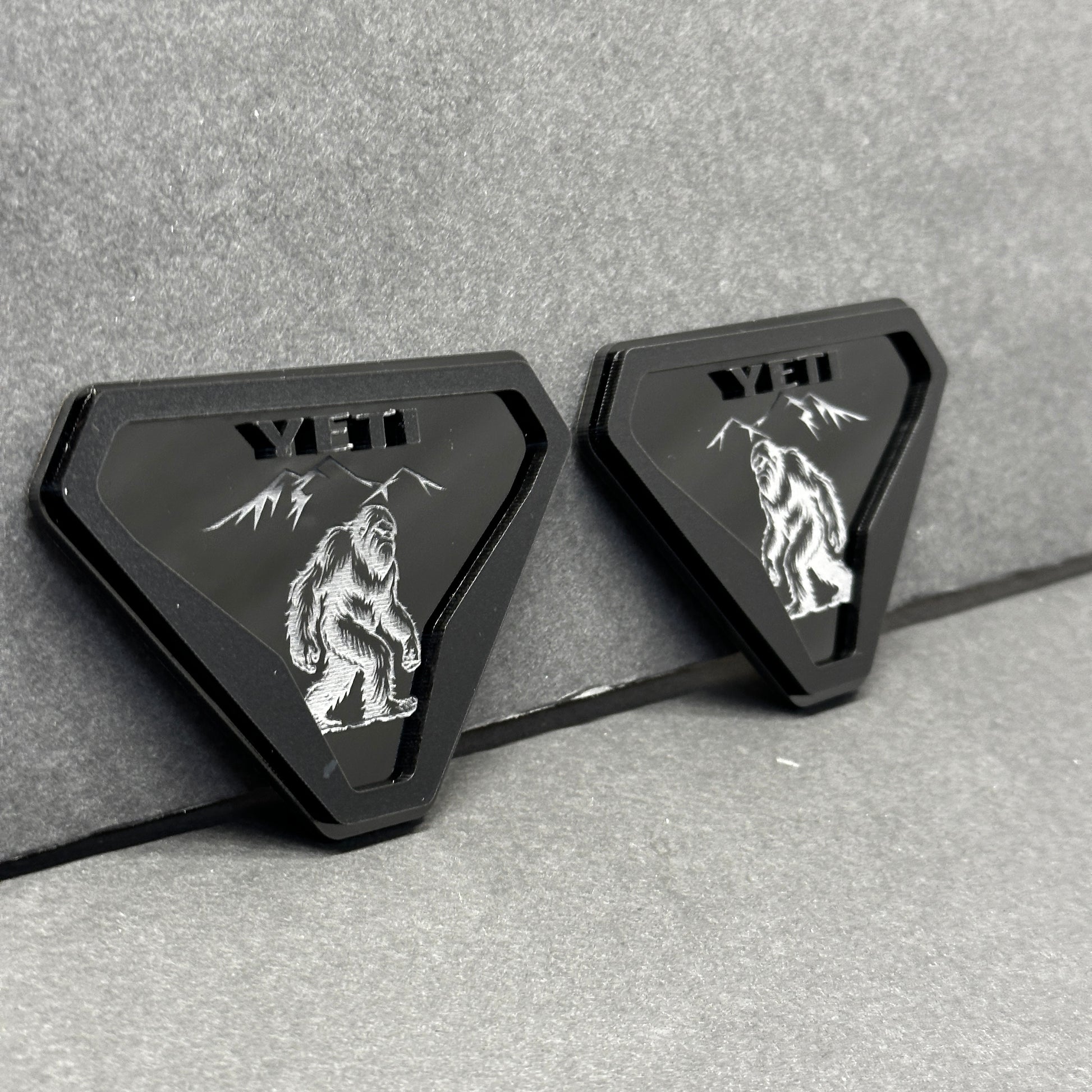 Custom Yeti mountain emblem for Bronco off-road truck badge